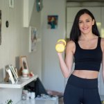 Białko dla aktywnych kobiet: ile naprawdę potrzebujesz, by trenować skutecznie i czuć się świetnie