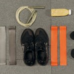 Co naprawdę potrzebne na start? Niezbędnik akcesoriów sportowych dla początkujących