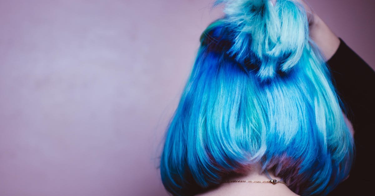 Zatrzymaj blask koloru: domowa pielęgnacja włosów po koloryzacji krok po kroku