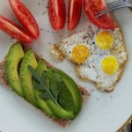 Zdrowo za grosze: sprawdzone sposoby na pyszne posiłki bez przepłacania