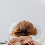 Spokój na zawołanie: rytuały, które uciszą nerwy przed wielkim dniem