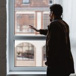 Przytulnie przez cały rok: jak skutecznie ocieplić mieszkanie od wewnątrz